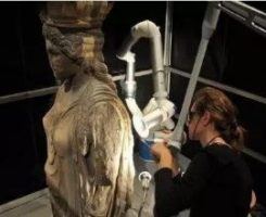 RESTAURATION ET CONSERVATION DES ARTEFACTS HISTORIQUES